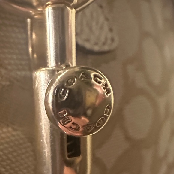 Coach Beige Canvas w/Cream Trim Signature Stripe Dempsey Carryall Tote - Picture 4 of 13